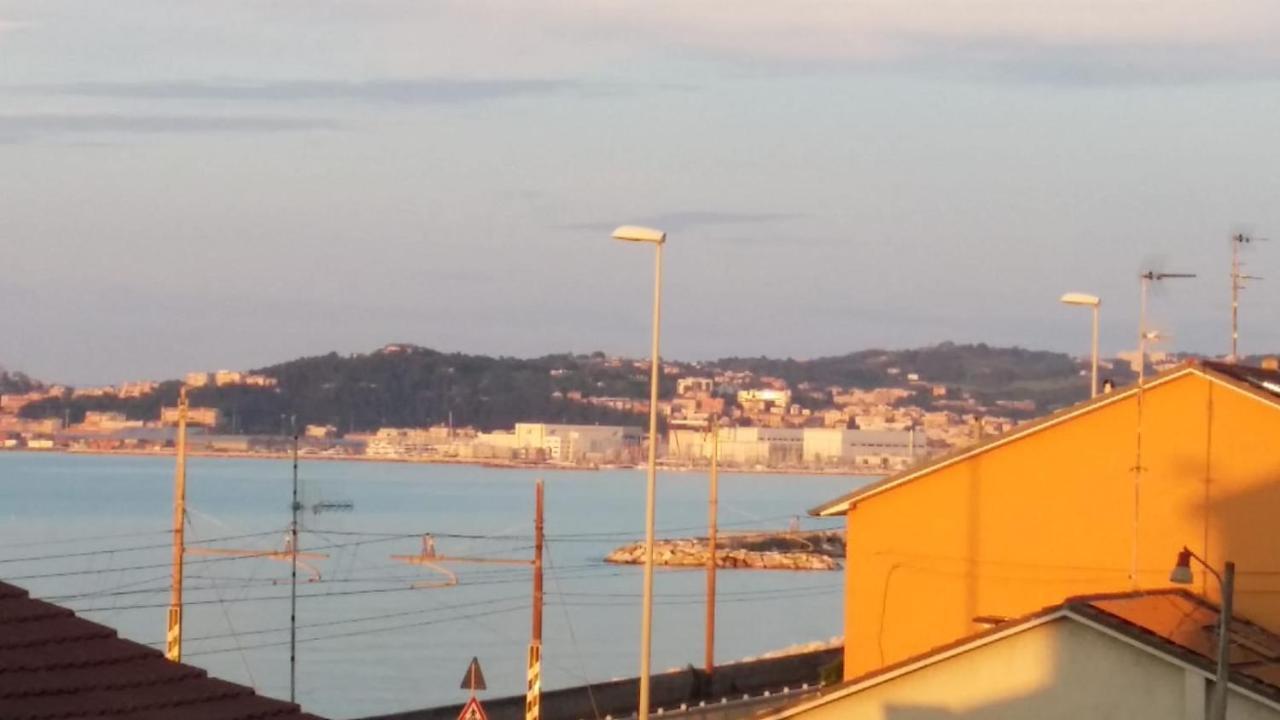 Carpe Diem Ancona Luaran gambar
