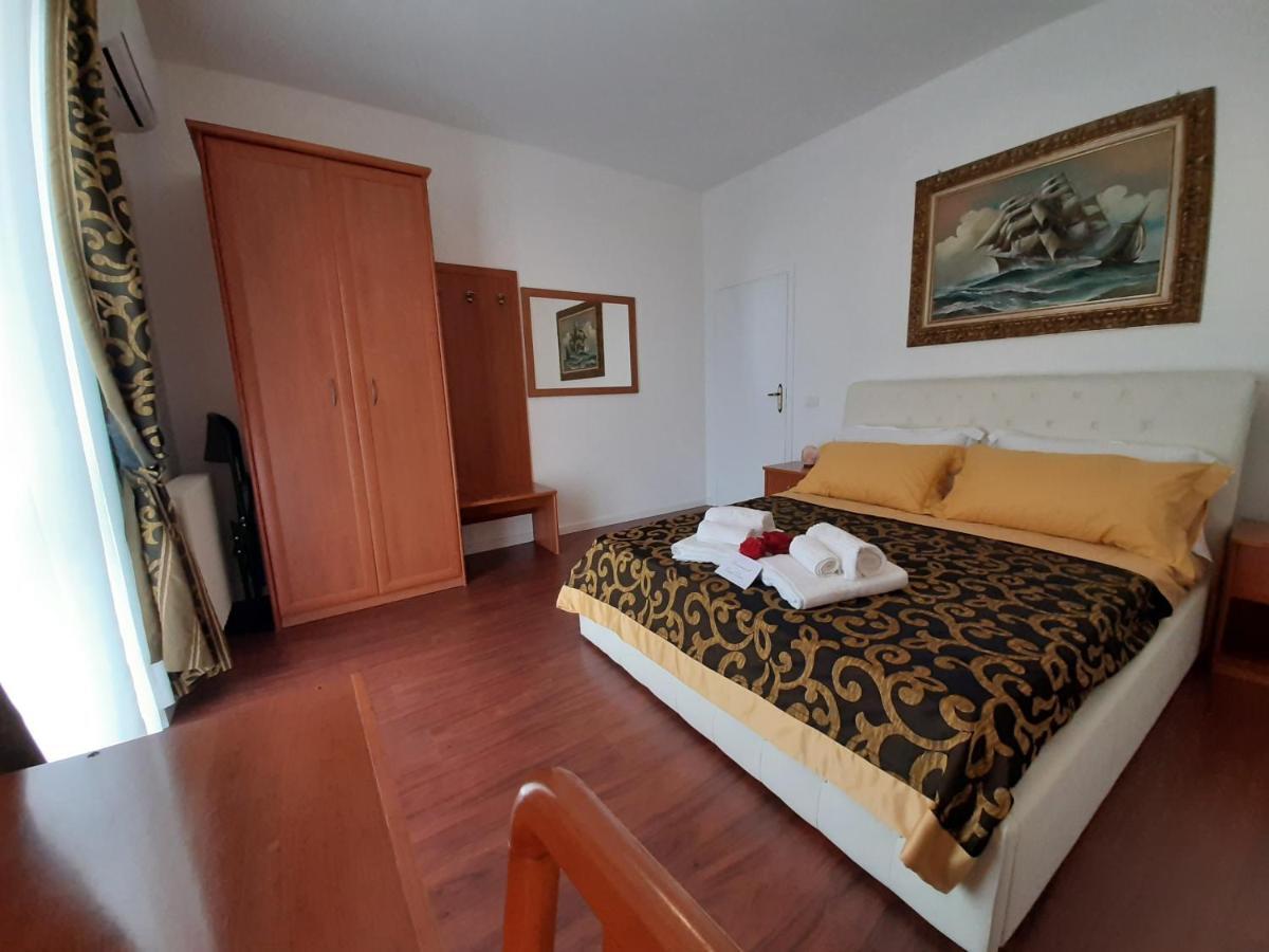 Carpe Diem Ancona Luaran gambar